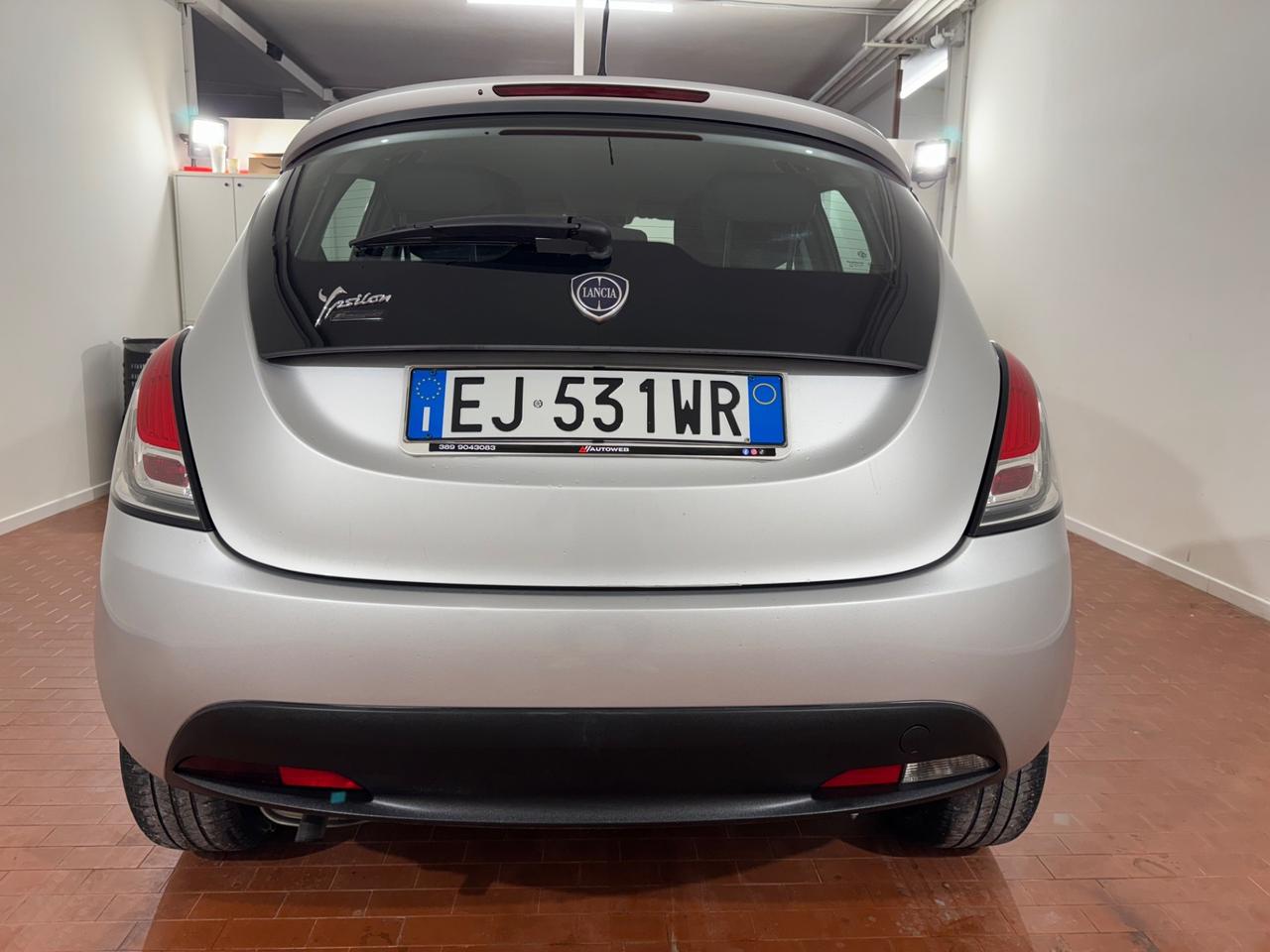 Lancia Ypsilon 1.2 *NEOPATENTATI* S&S Platinum