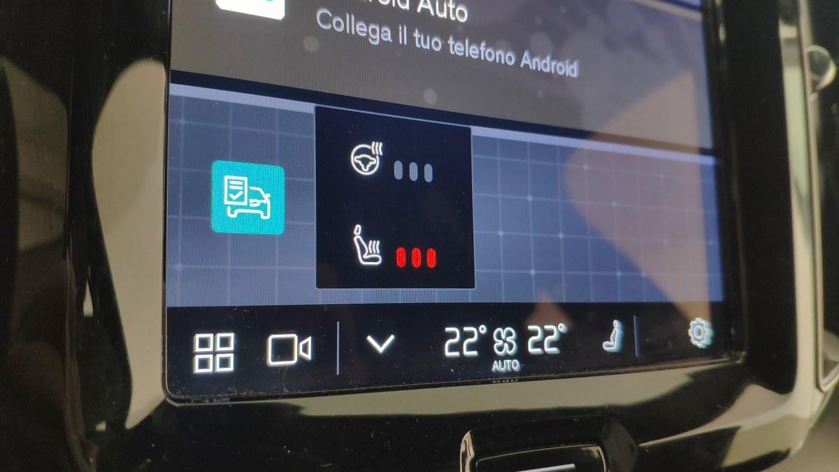 VOLVO Xc60 B5 Mild Hybrid Awd Automatico Plus Dark