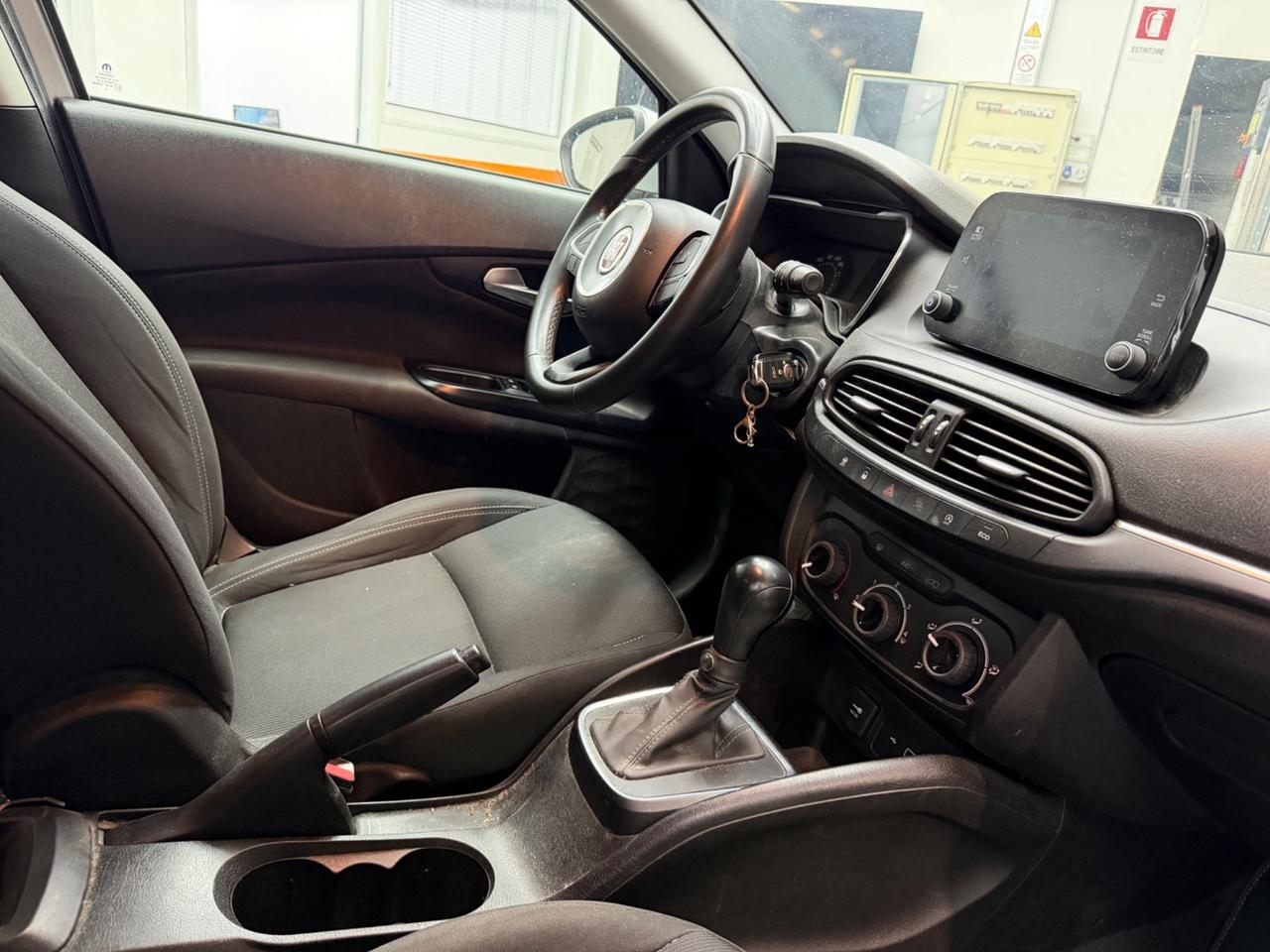 Fiat Tipo 1.6 Mjt S&S DCT 5 porte S-Design