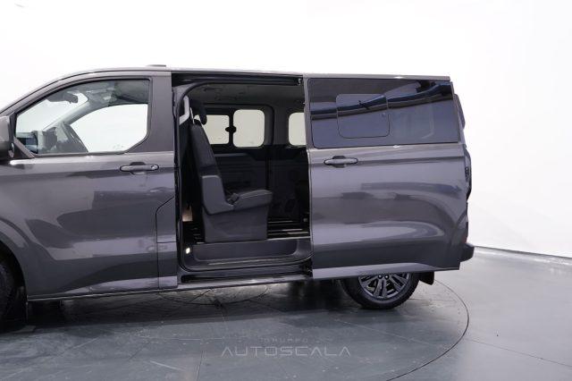 FORD Tourneo Custom 2.0 EcoBlue 170cv aut. AWD PL Titanium X