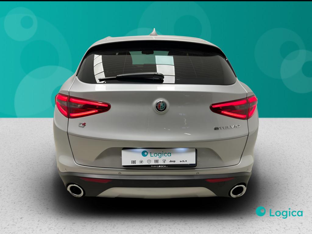 ALFA ROMEO Stelvio 2017 - Stelvio 2.2 t Executive Q4 210cv auto my19