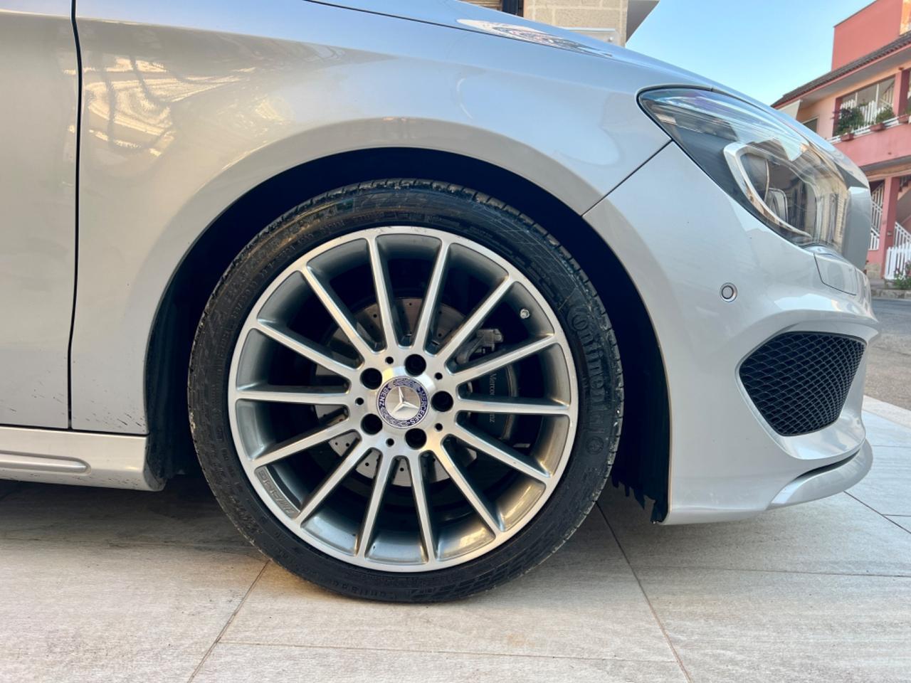 Mercedes-benz CLA 200 d Automatic Premium AMG