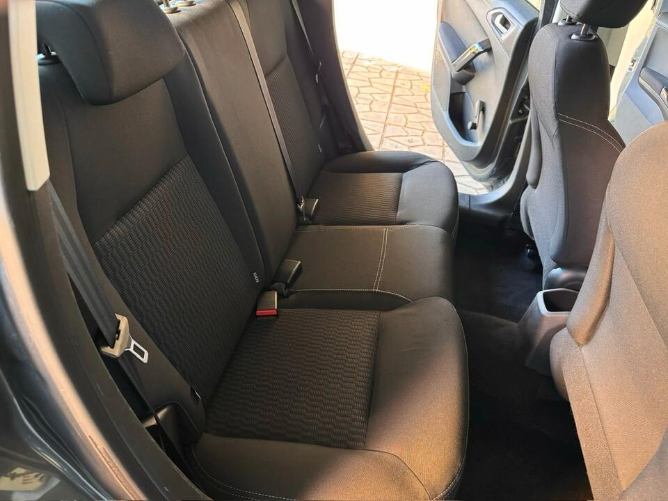 Peugeot 208 1.4 HDi 68 CV 5 porte Active