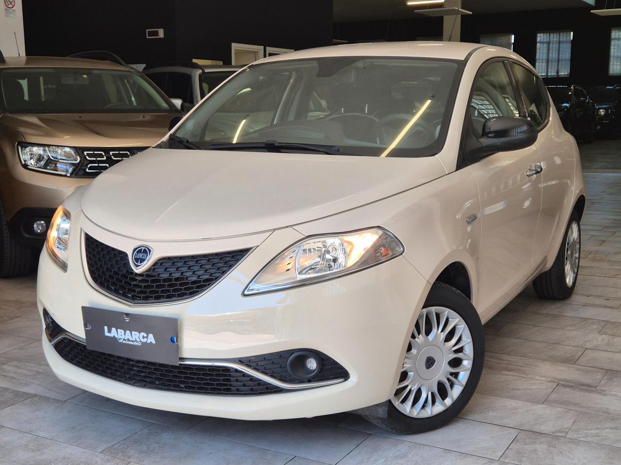Lancia Ypsilon 1.2 69 CV 5 porte Gold