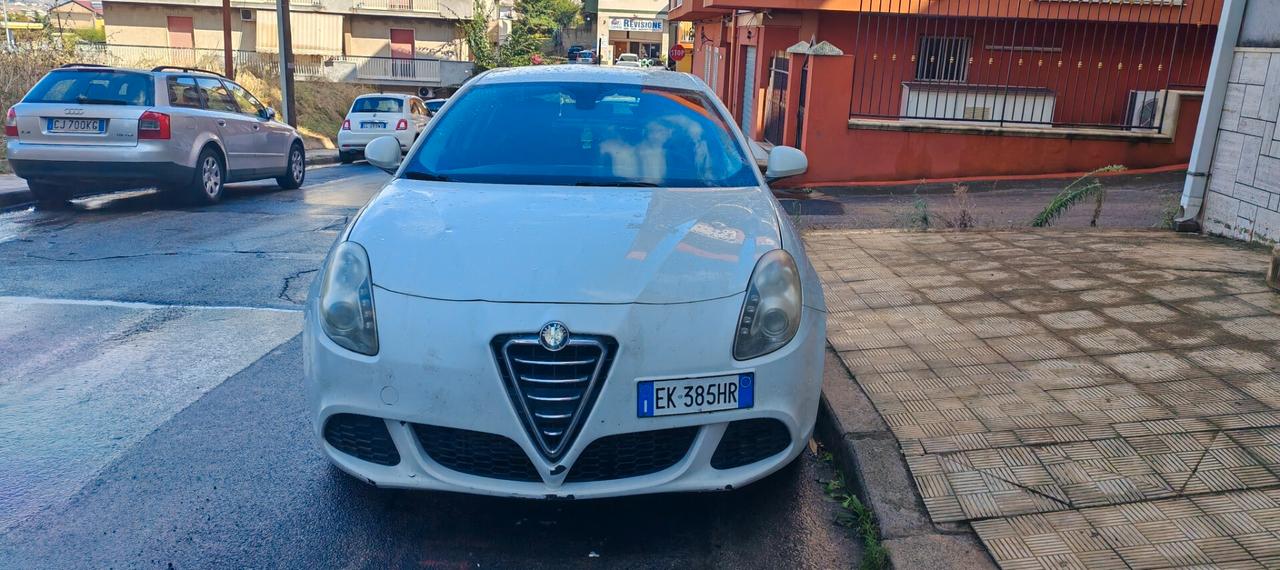 Alfa Romeo Giulietta 1.6 JTDm-2 105 CV Exclusive