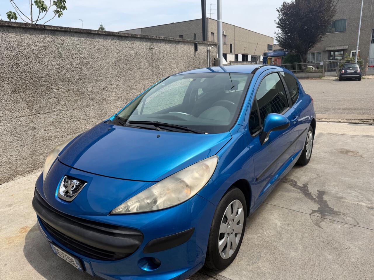 PEUGEOT 207 1.4 BENZINA 69CV EURO4 NEOPATENTATI