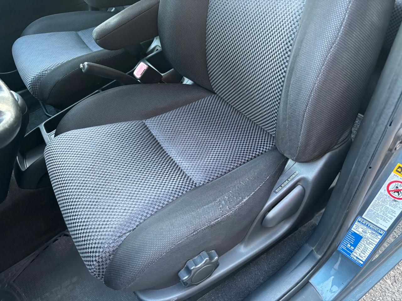 Toyota Corolla Verso 2.0 tdi D-4D OK Neopatentati