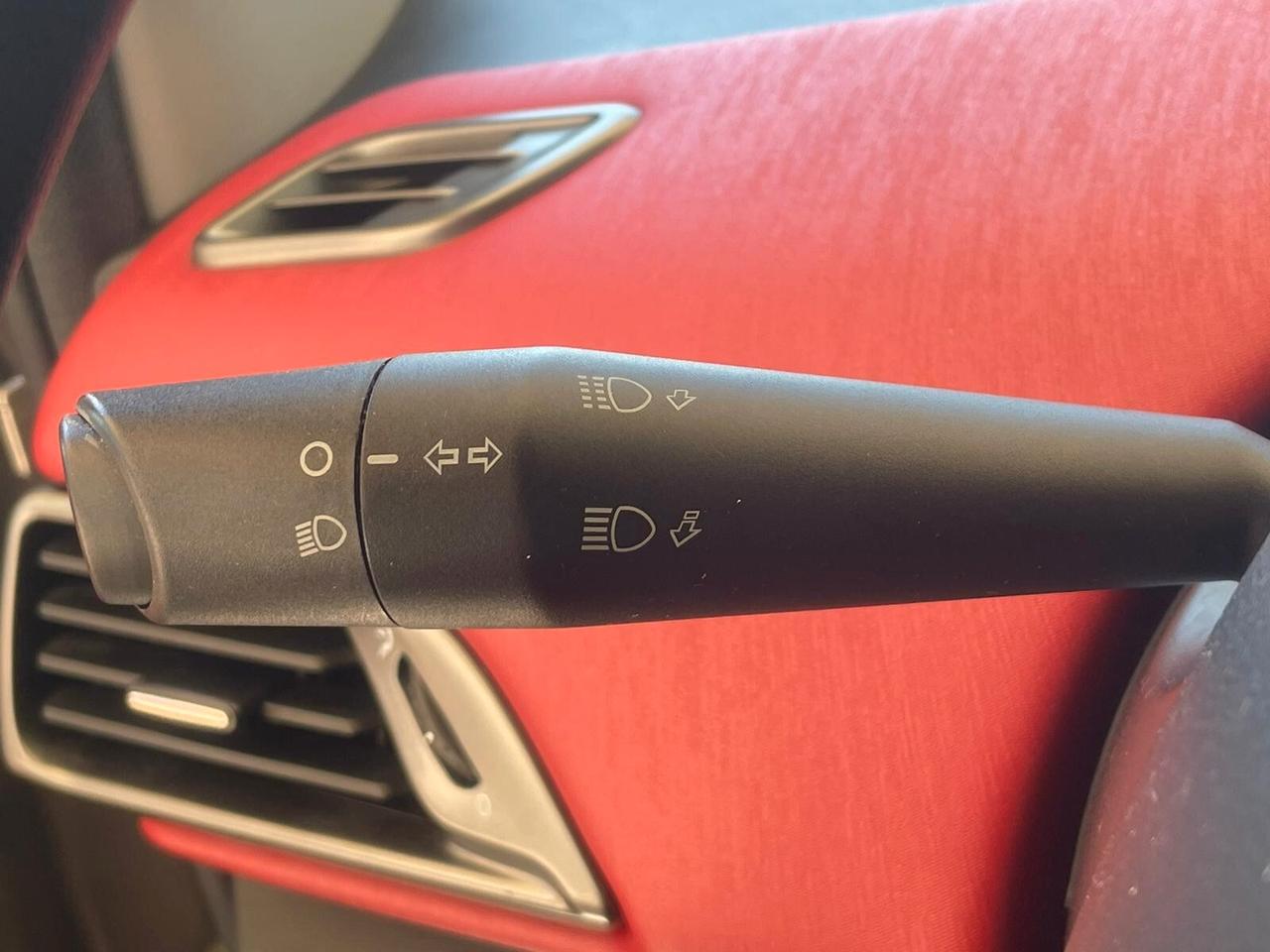 Lancia Ypsilon 0.9 TwinAir 85 CV 5 porte Metano Ecochic Gold