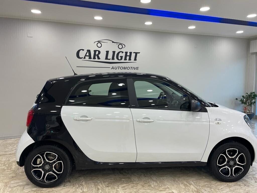 Smart ForFour 70 1.0 Passion