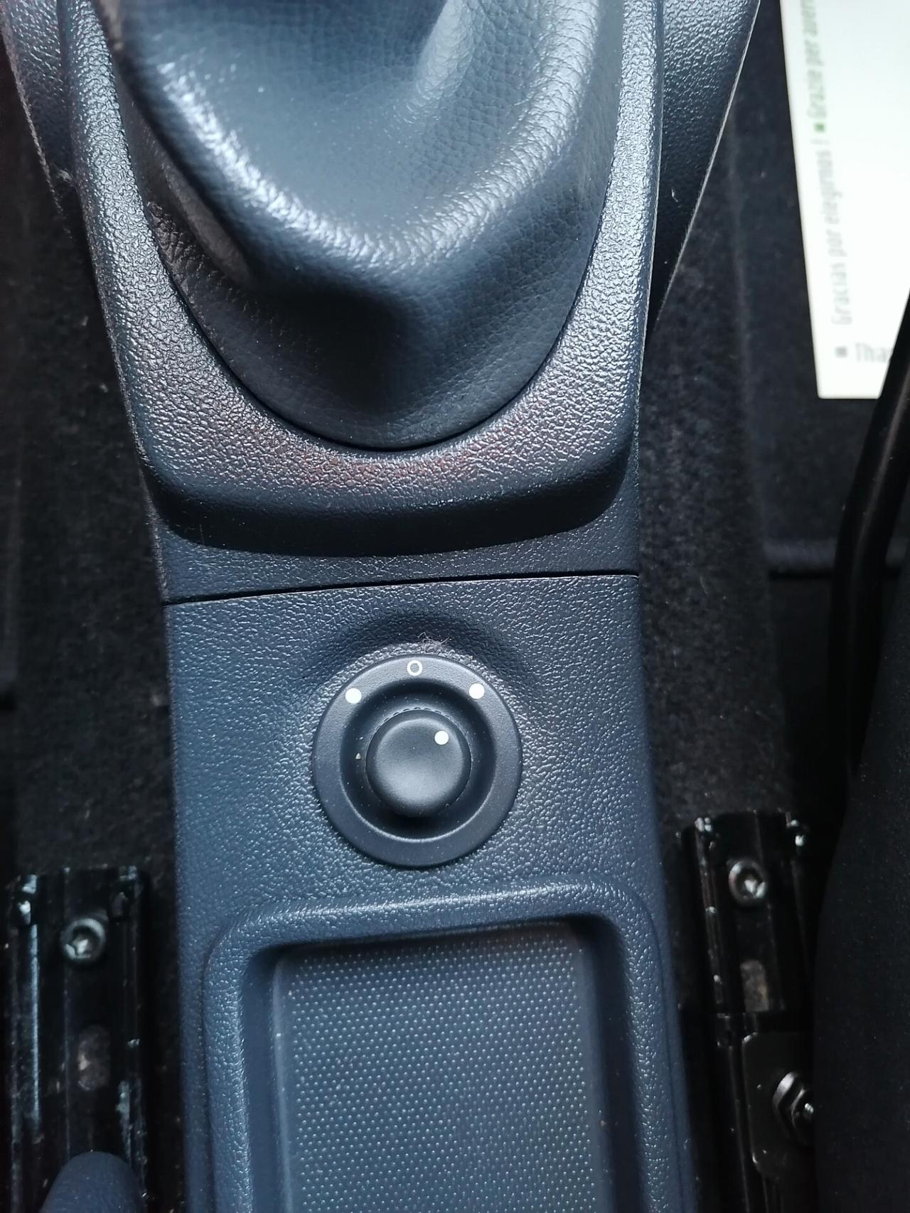 Dacia Sandero 1.2 benzina 55kw 2012