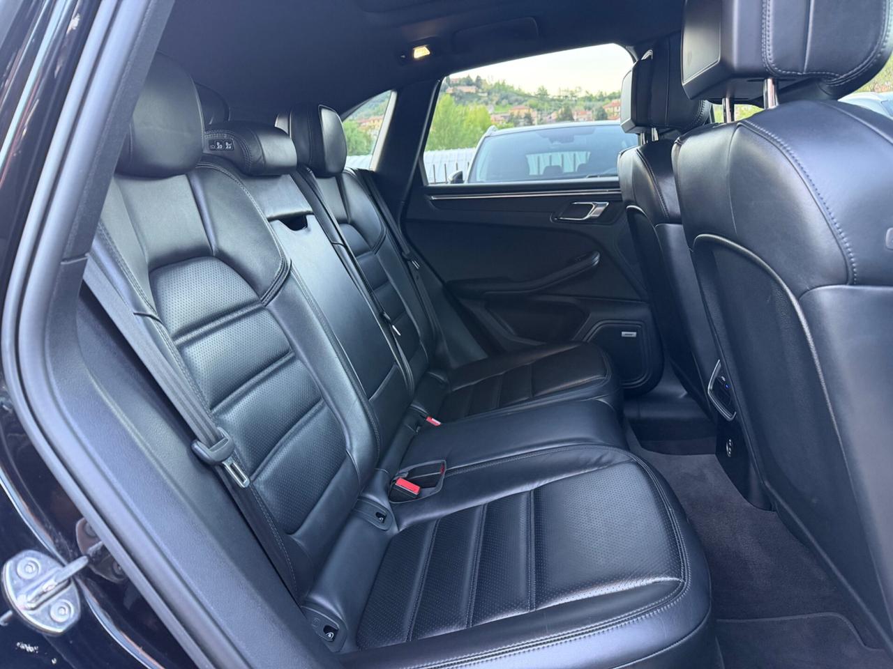 PORSCHE MACAN 265CV/TETTO/PASM/PDLS/SCARICO