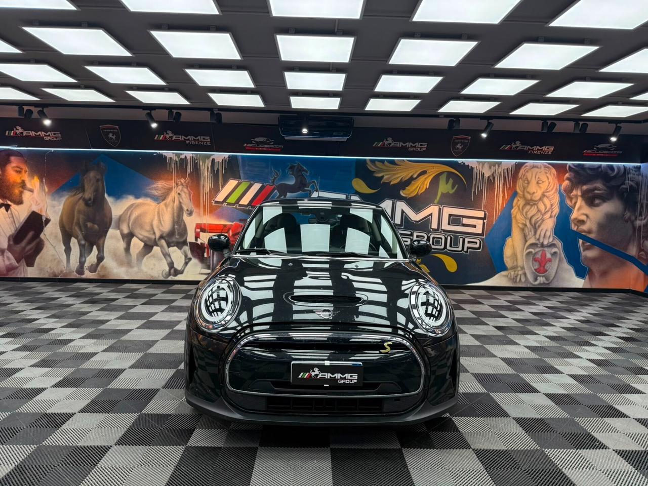 Mini Full Electric Cooper SE Resolute (990)