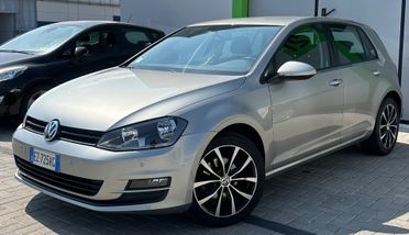 Volkswagen Golf 1.6 TDI ADATTA A NEOPATENTATI