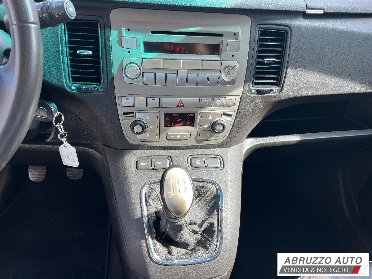 LANCIA Musa 1.4 Platino Ecochic GPL Km 115.000