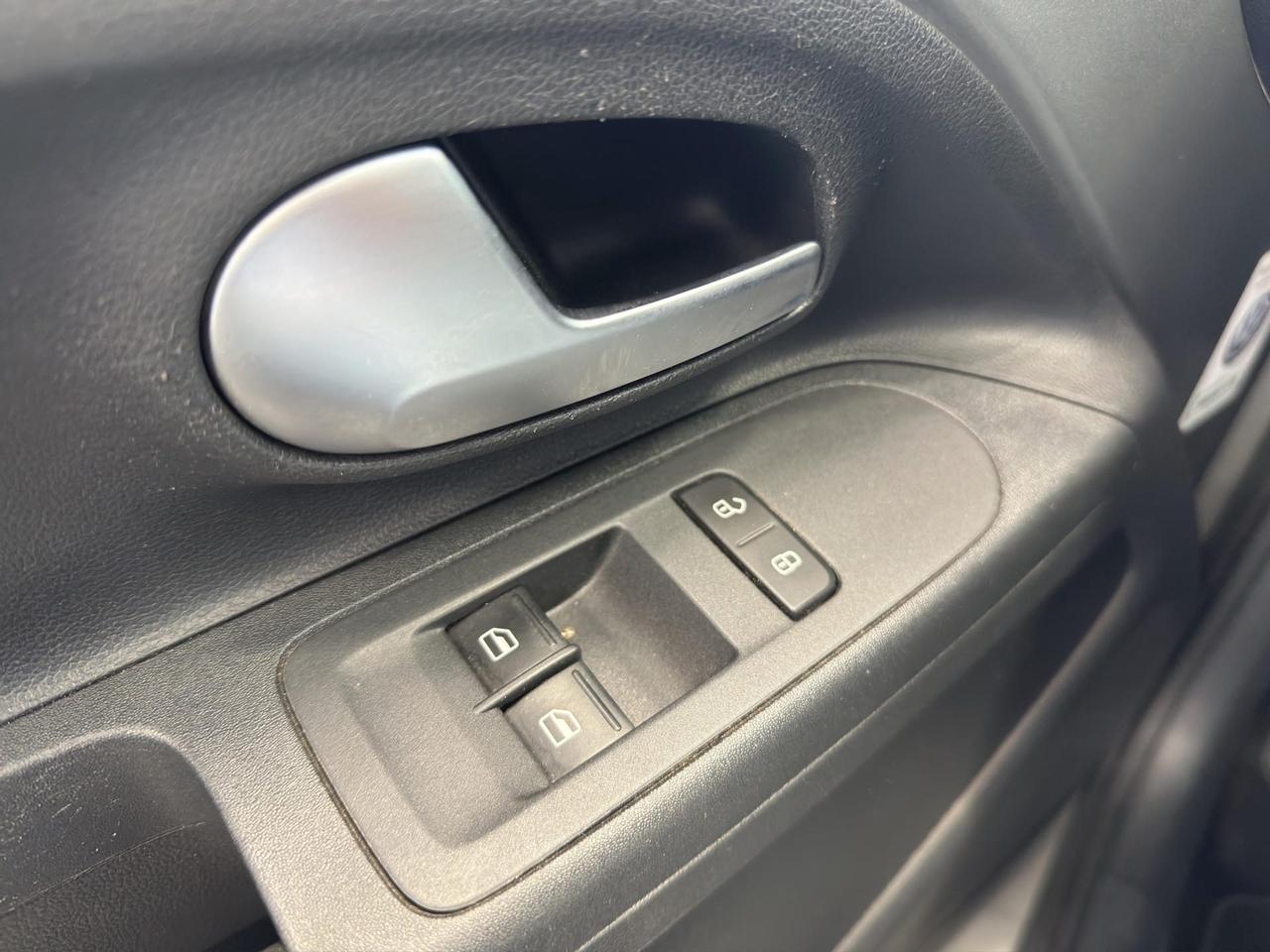 Volkswagen up! 5p 1.0 Move up! 75cv