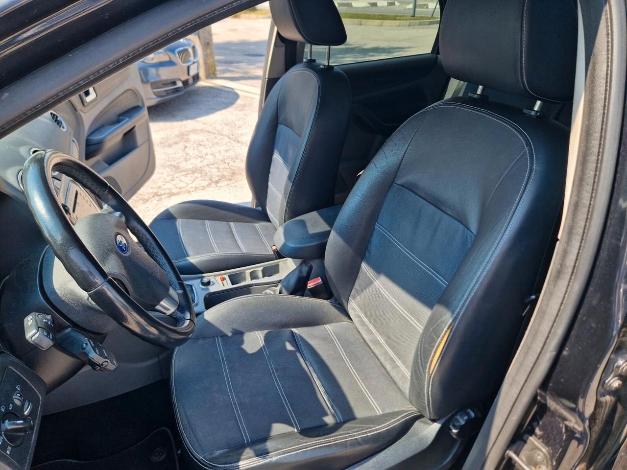 Ford Focus 1.6 TDCi (110CV) 5p. TITANIUM OK NEO PATENTATI