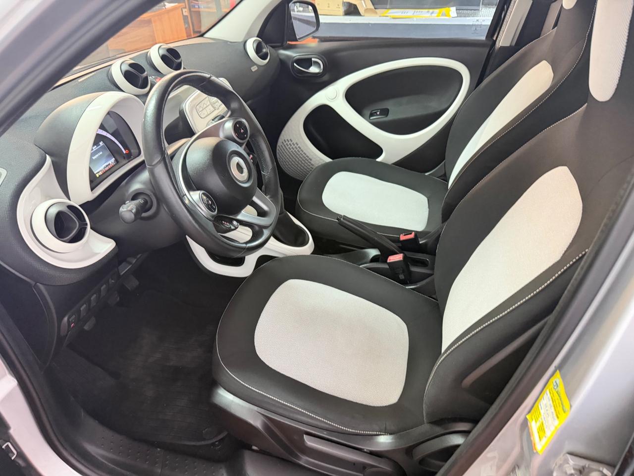 Smart ForFour 70 1.0 Prime 5P