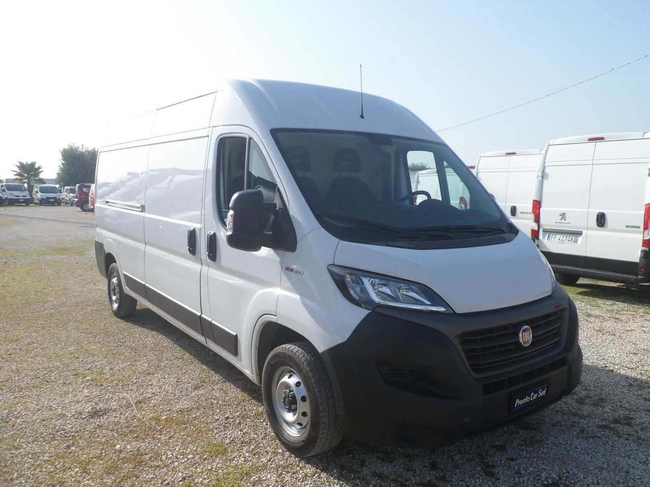 Fiat Ducato furgone lungo