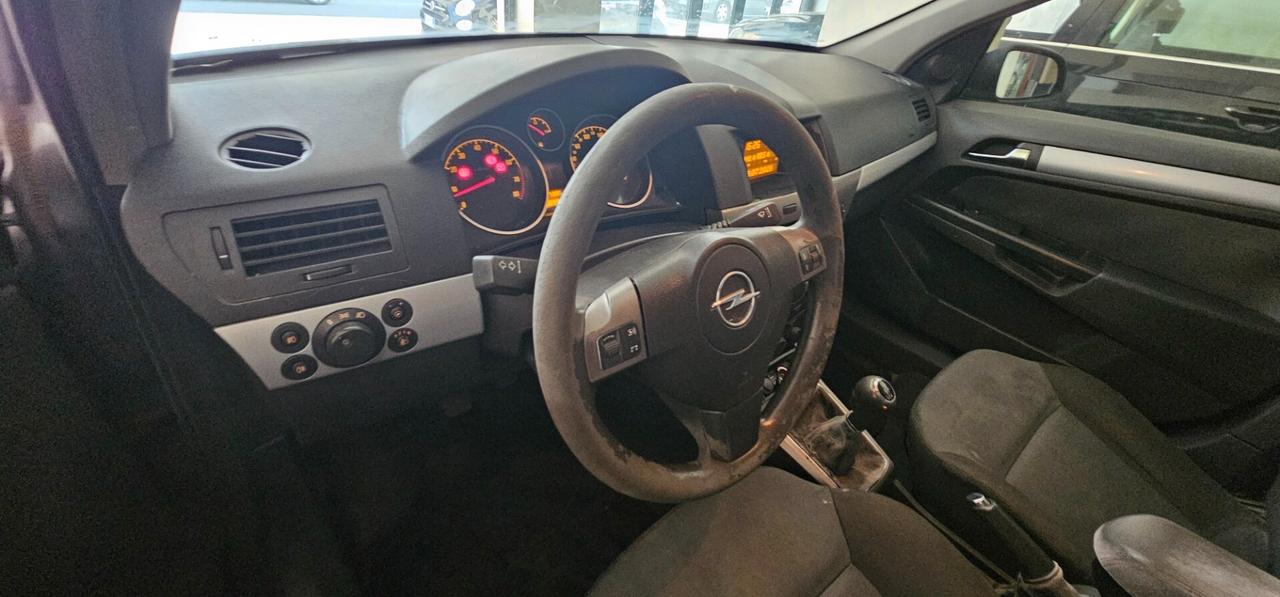 Opel Astra 1.4 16V Twinport Station Wagon Cosmo