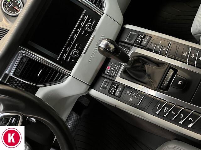 Porsche Macan 3.6 Turbo