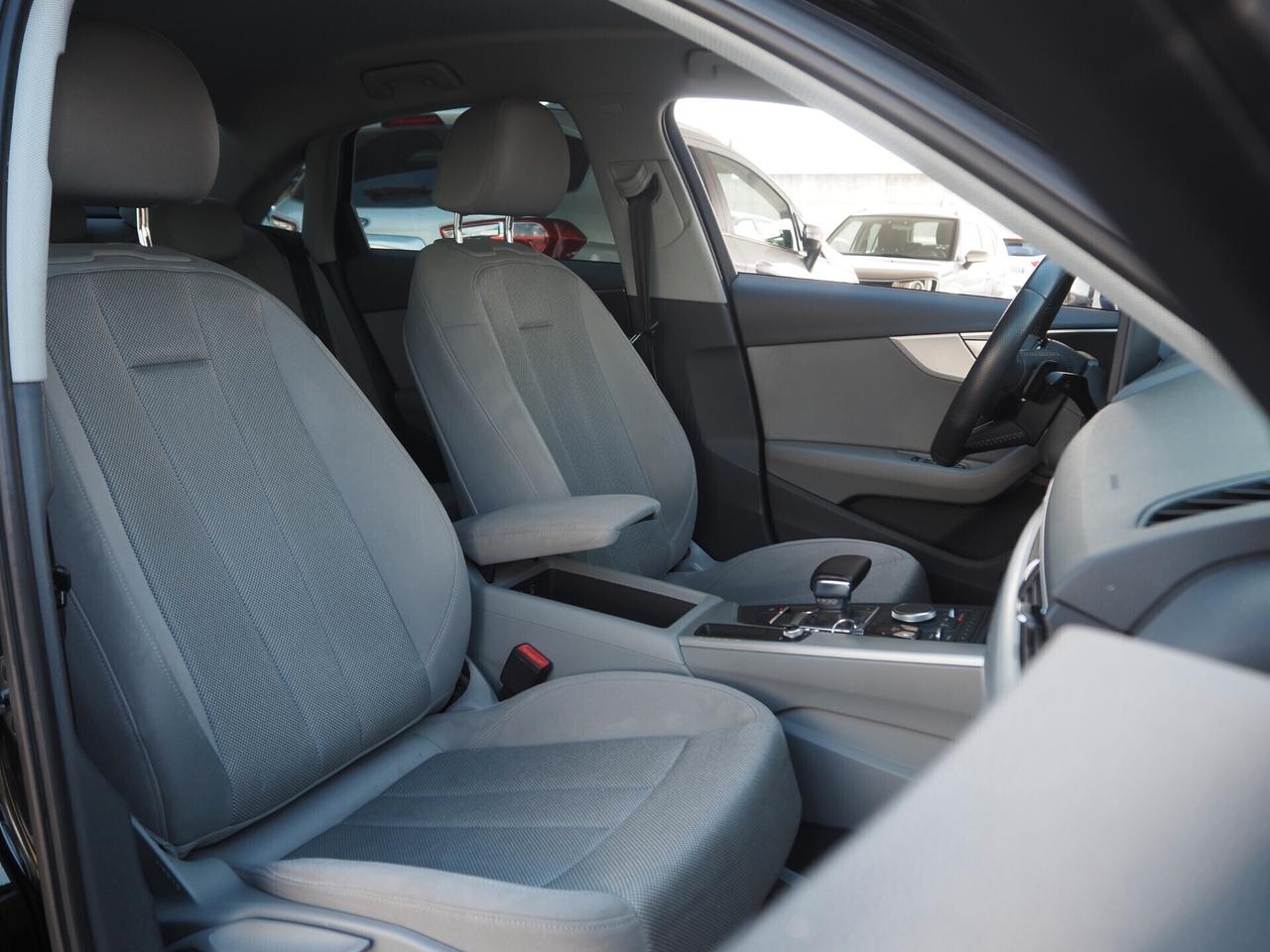 Audi A4 35 TDI S tronic line edition