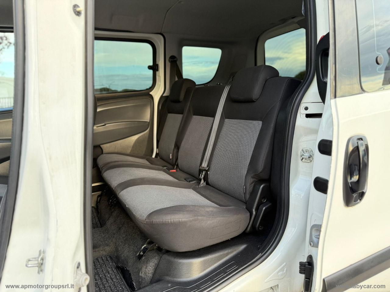 FIAT Doblò 1.4 16V Emotion