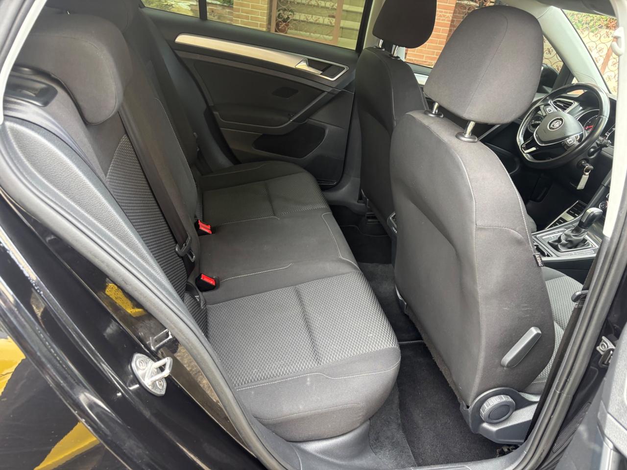 Volkswagen Golf 7.5 1.6 TDI 115CV DSG Highline BlueMotion Tech.