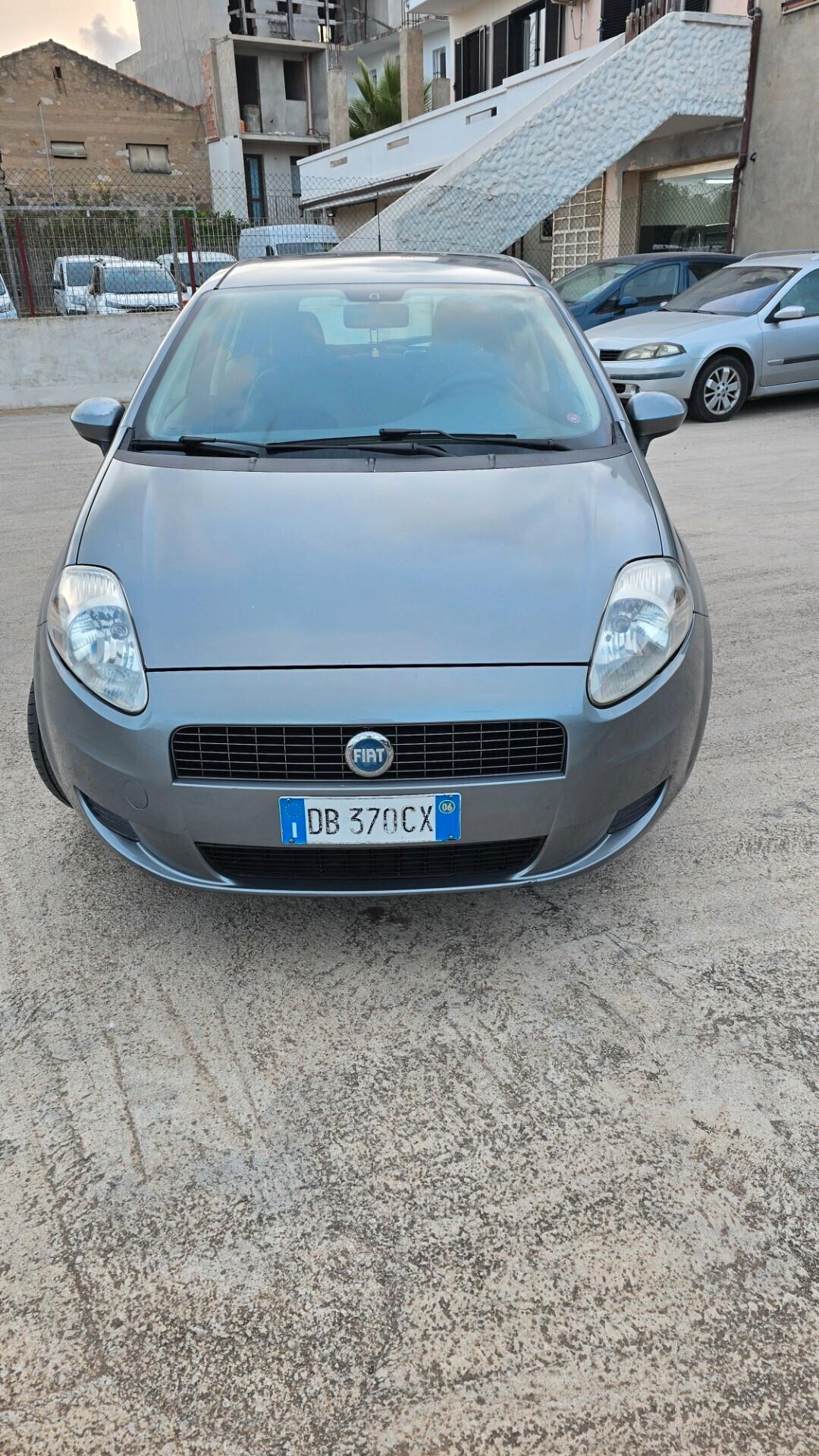 Fiat Grande Punto 1.4 5 porte Dynamic