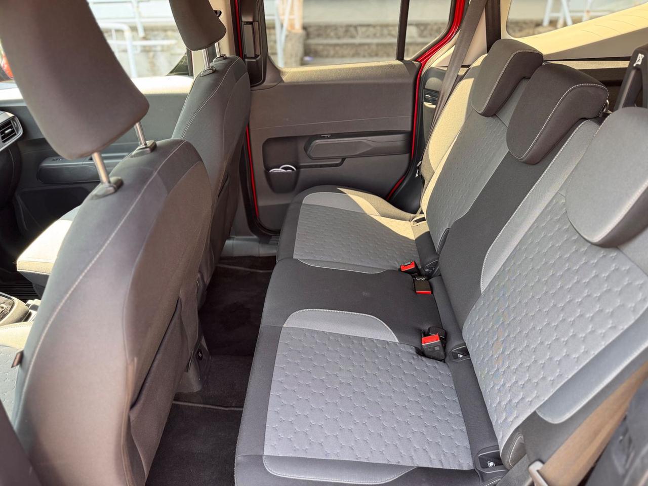 Ford Tourneo Courier Titanium 1.0 EcoBoost #12034