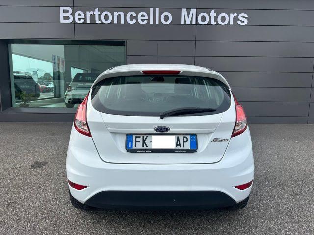 FORD Fiesta 1.5 TDCi 75CV 5 porte Business NEOPATENTATI!