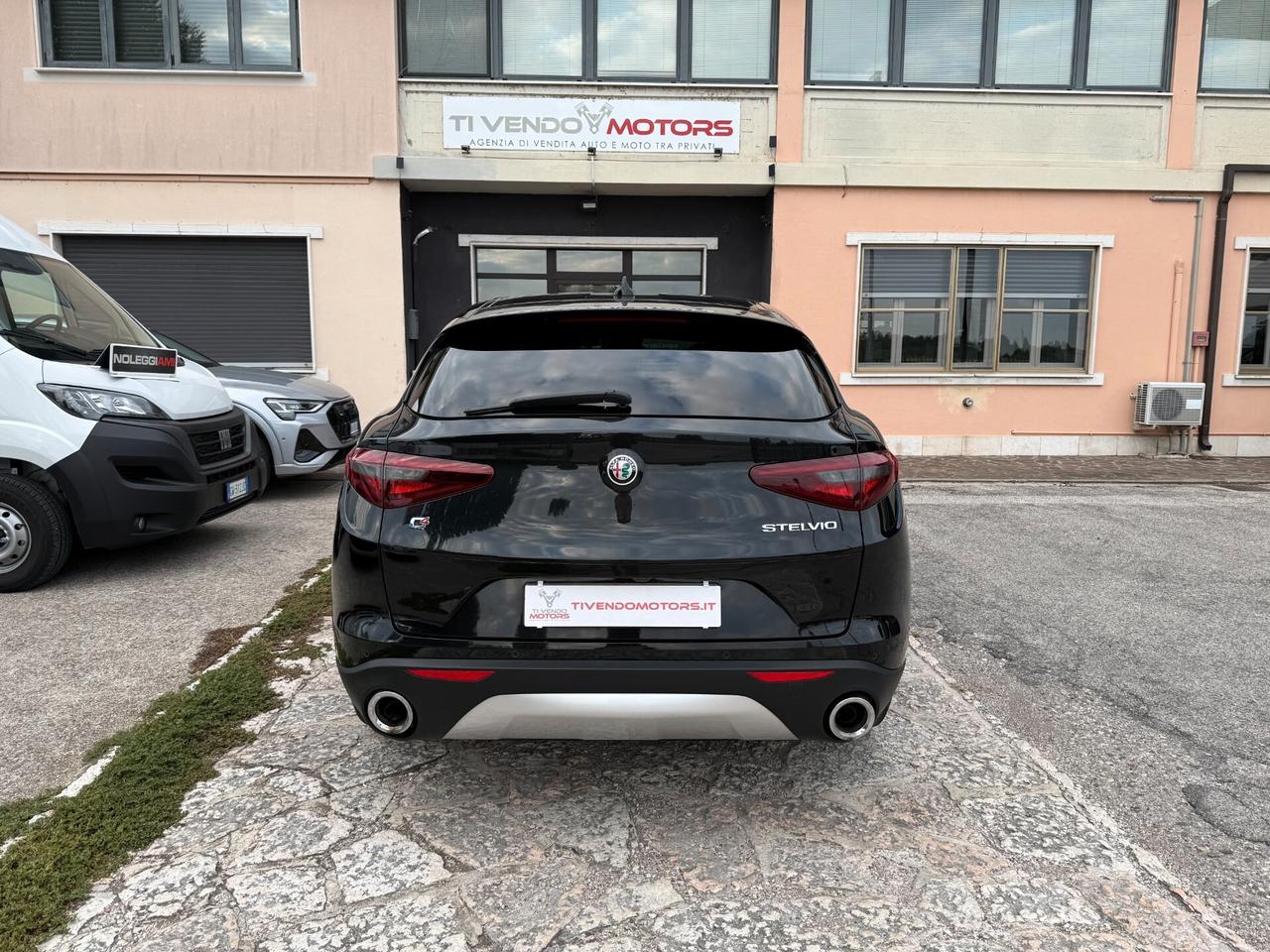 Alfa Romeo Stelvio 2.2 Turbodiesel 210 CV AT8 Q4 SPORT-TECH