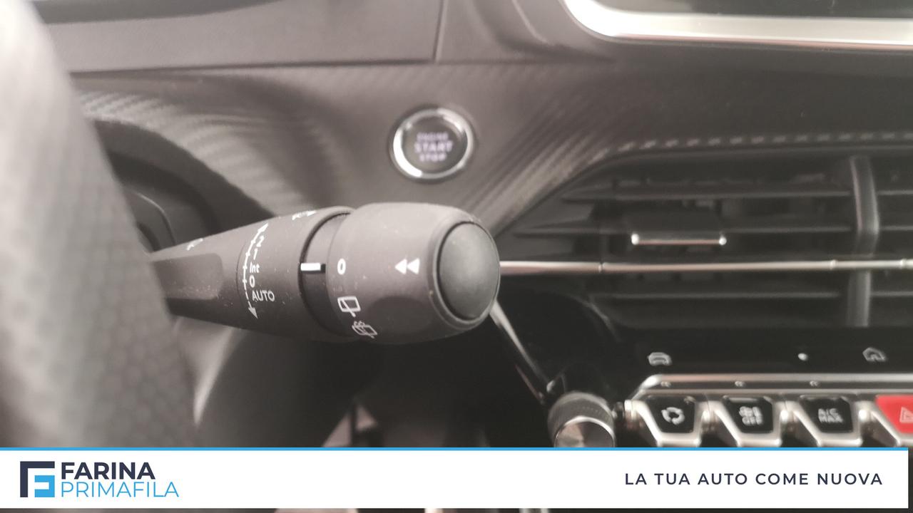PEUGEOT 2008 II 2023 - 2008 gt hybrid 136