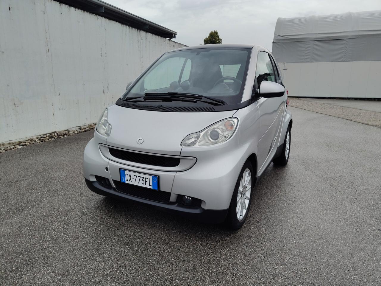 Smart ForTwo Turbo. Full service mercedes
