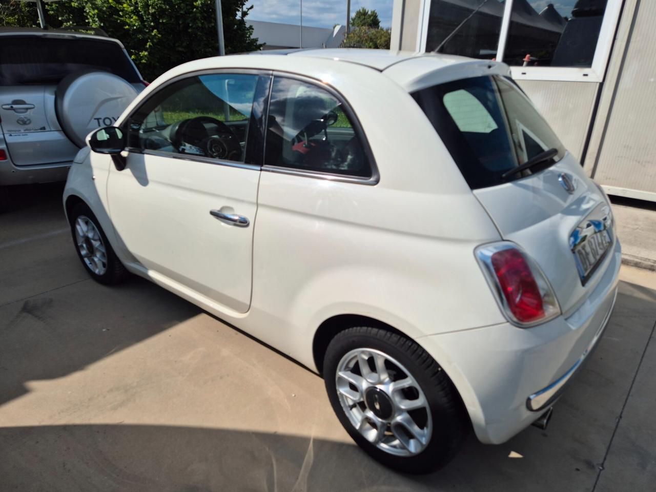 Fiat 500 1.3 mtj LOUNGE Ok neopatentati