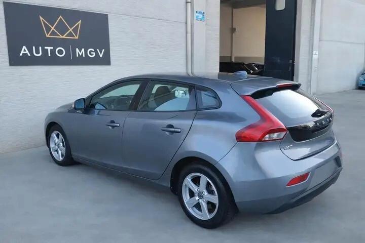 Volvo V40 D2 Momentum