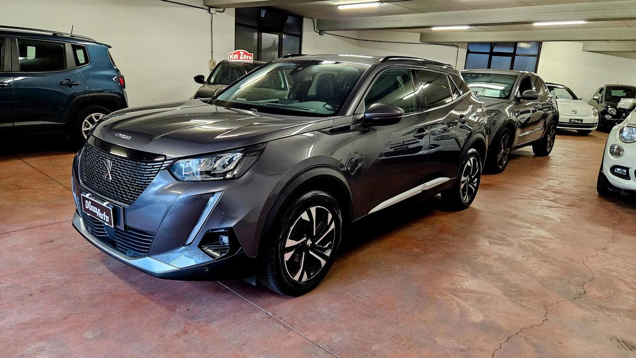 Peugeot 2008 PureTech 130 S&S Allure Navi Pack