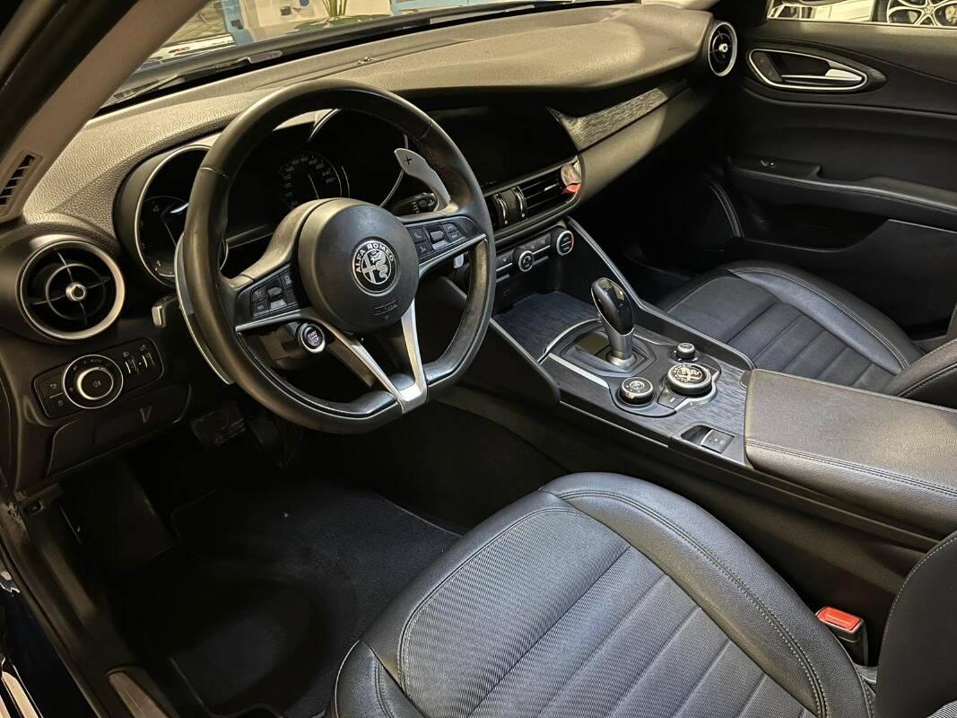 Alfa Romeo Giulia 2.2 t Executive 150cv auto