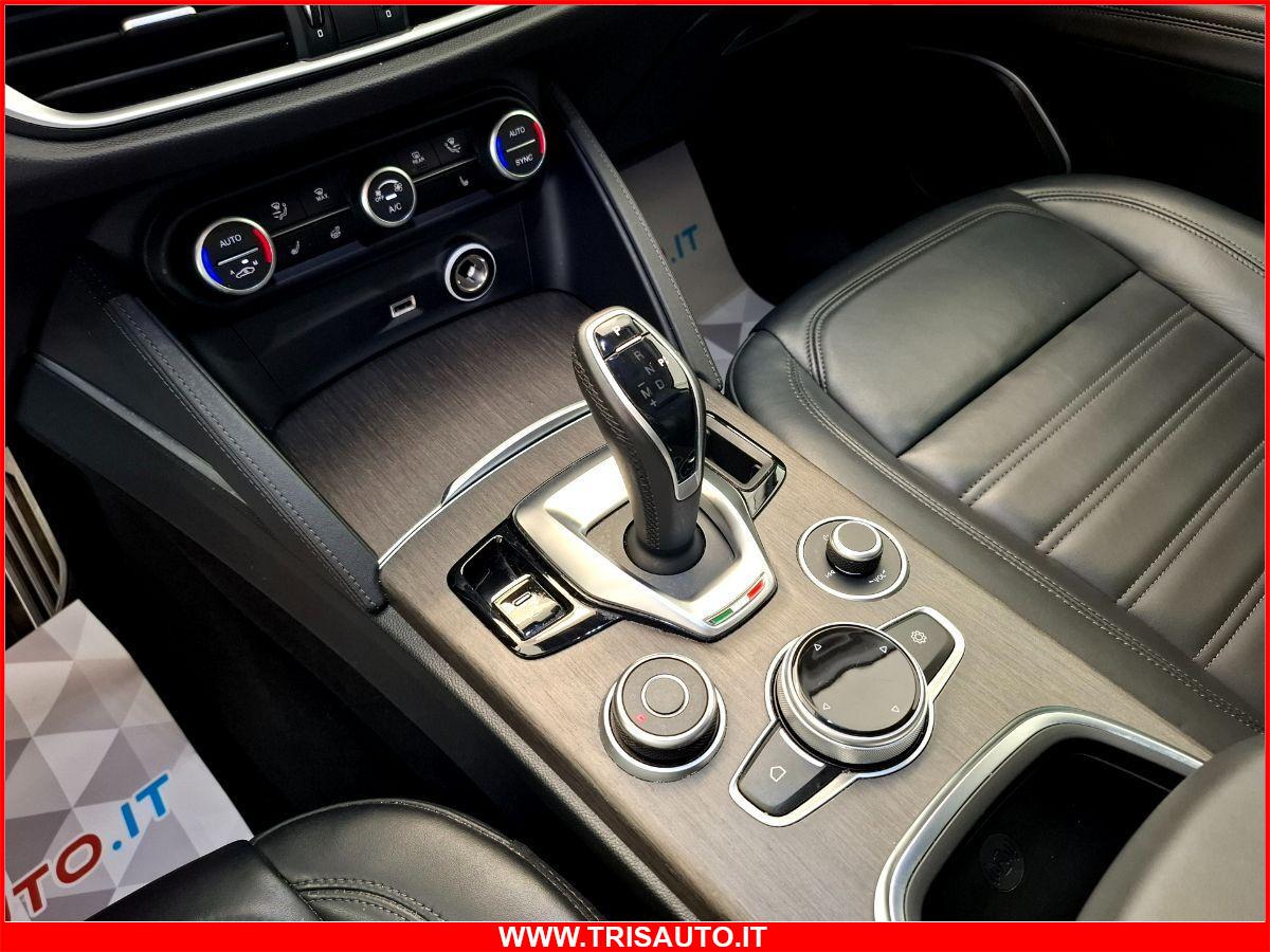 ALFA ROMEO Stelvio 2.2 Td At8 Q4 Ti (BIXENO+PELLE+NAVI)