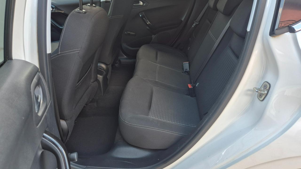 Peugeot 208 PureTech Turbo 110 EAT6 S&S 5 porte Allure