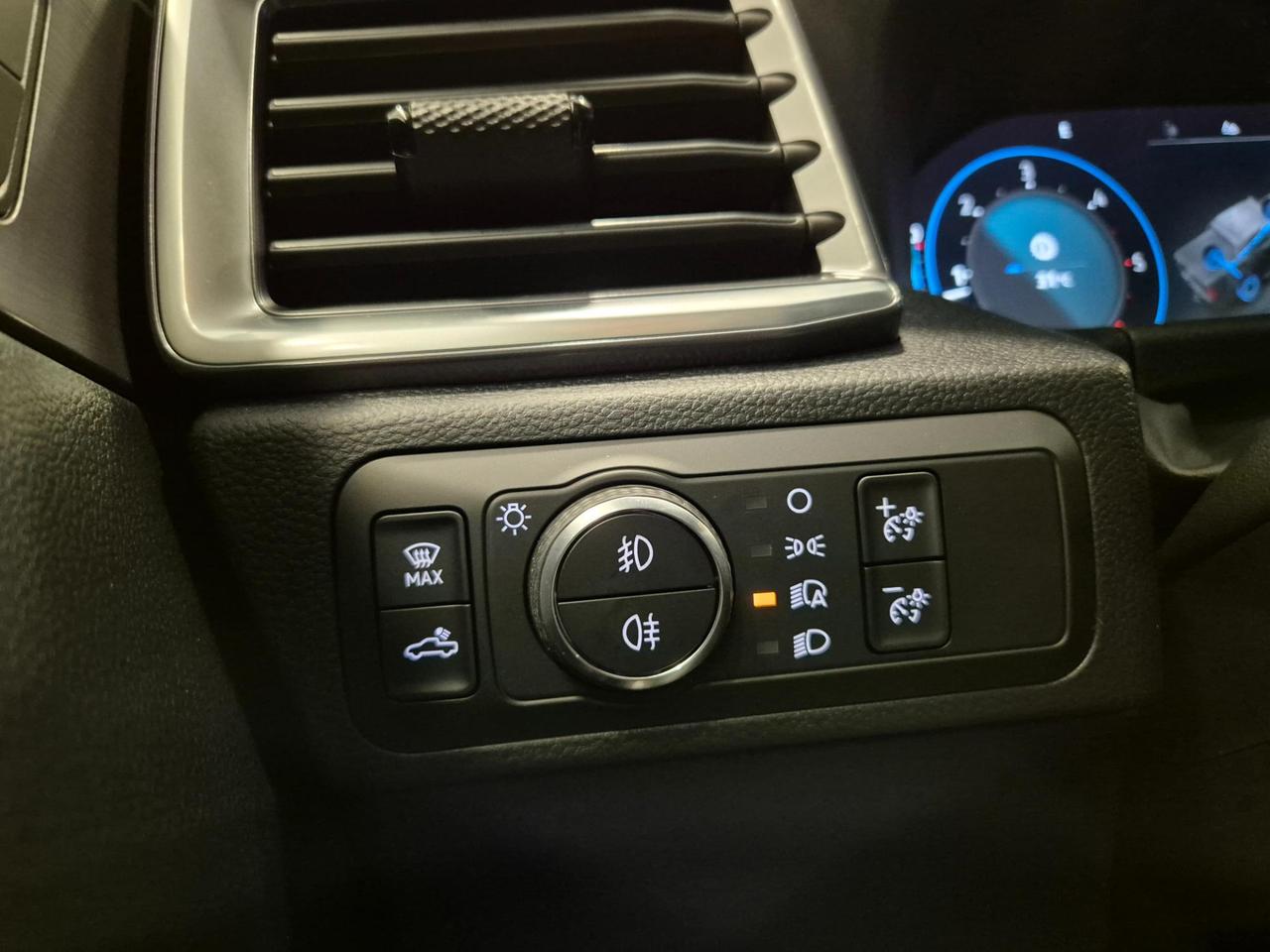 VOLKSWAGEN Amarok 3.0 V6 TDI 241CV 4MOTION aut. Aventura