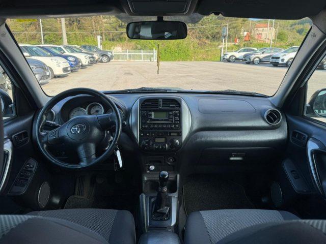 TOYOTA RAV 4 MY23 RAV4 2.0 Tdi D-4D cat 5 porte Sol