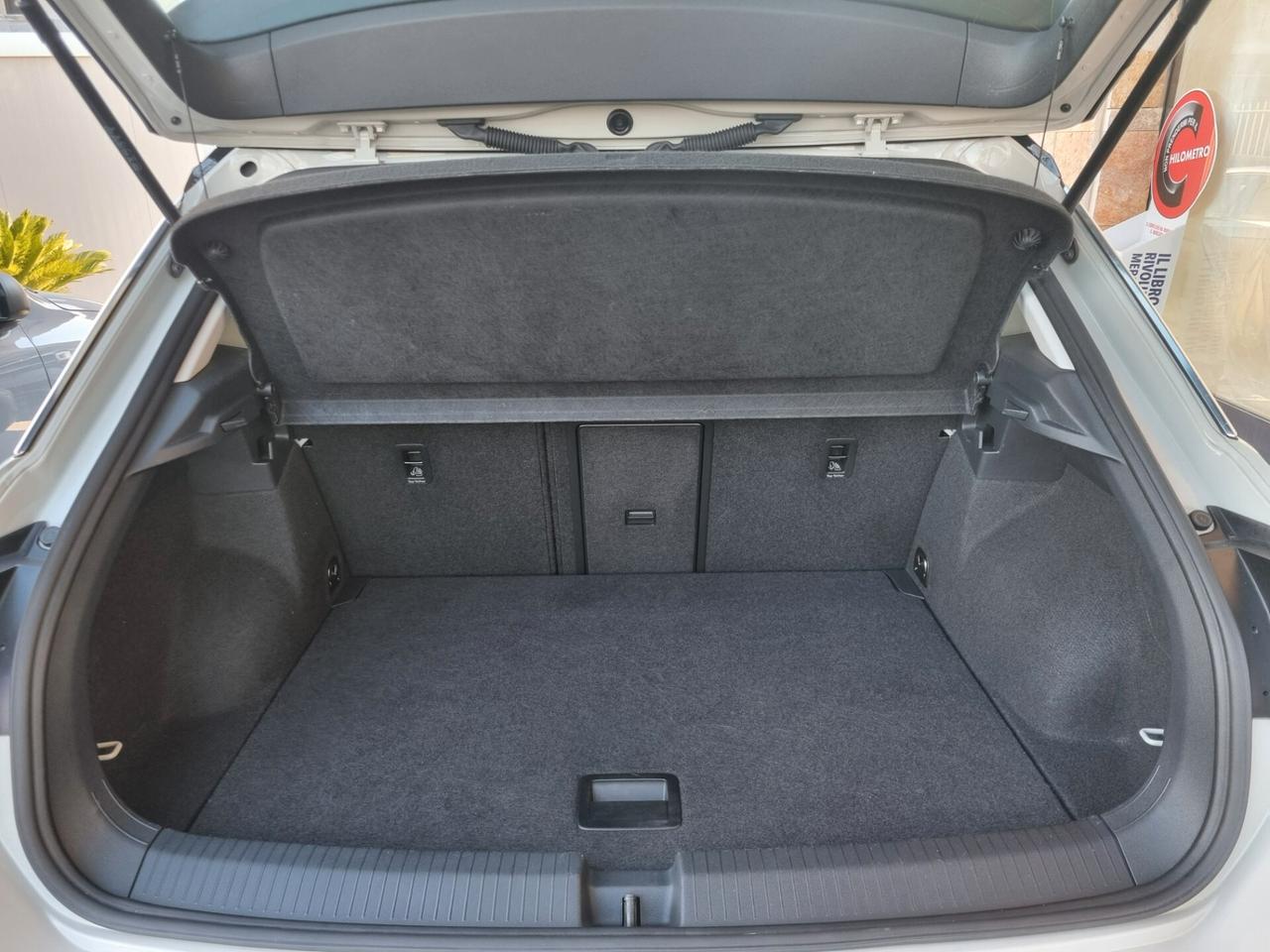 Volkswagen T-Roc 1.0 TSI Life