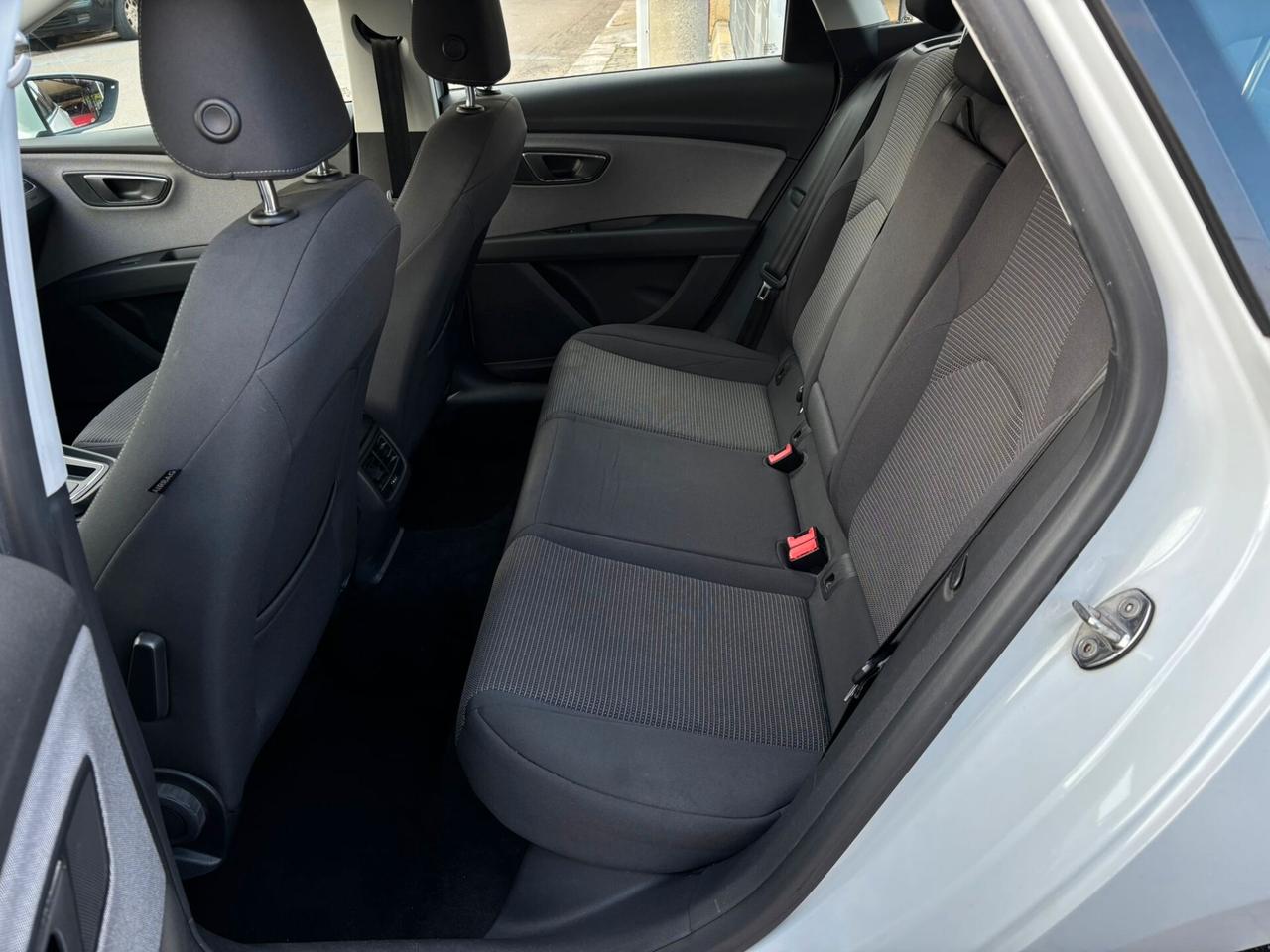 Seat Leon 1.6 TDI 115cv ST Virtual/Led - 2020