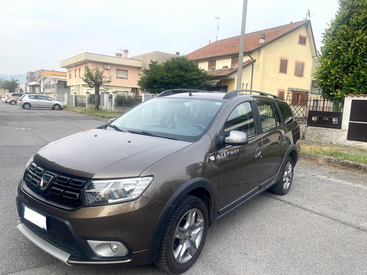 Dacia Logan MCV Stepway 1.5 dCi 8V 90CV Start&Stop per Neopatentati