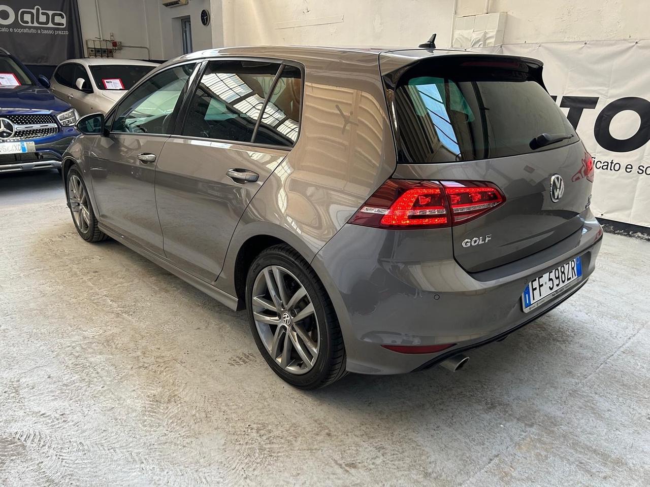 Volkswagen Golf 1.6 TDI 110 CV DSG 5p. R-LINE BlueMotion Technology