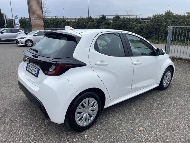 Toyota Yaris 1.0 5 porte Active