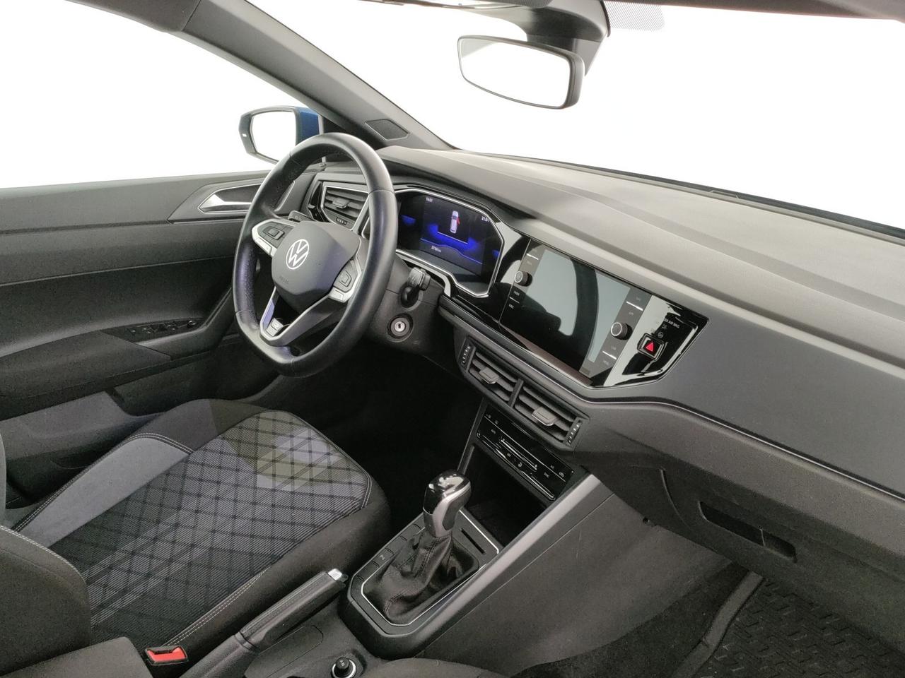 Volkswagen Polo 1.0 tsi r-line 110cv dsg