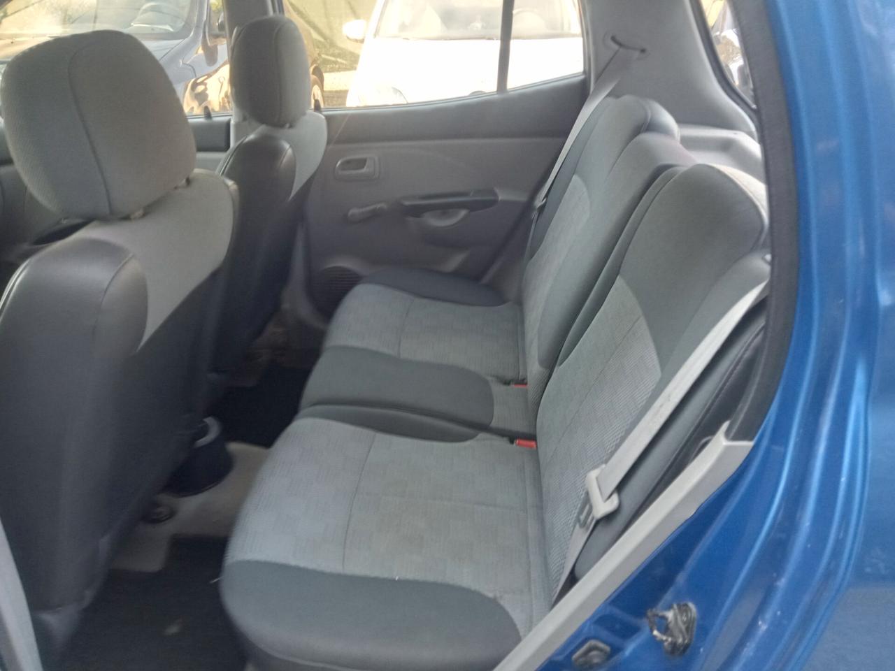 Kia Picanto 1.1 12V EX Spicy