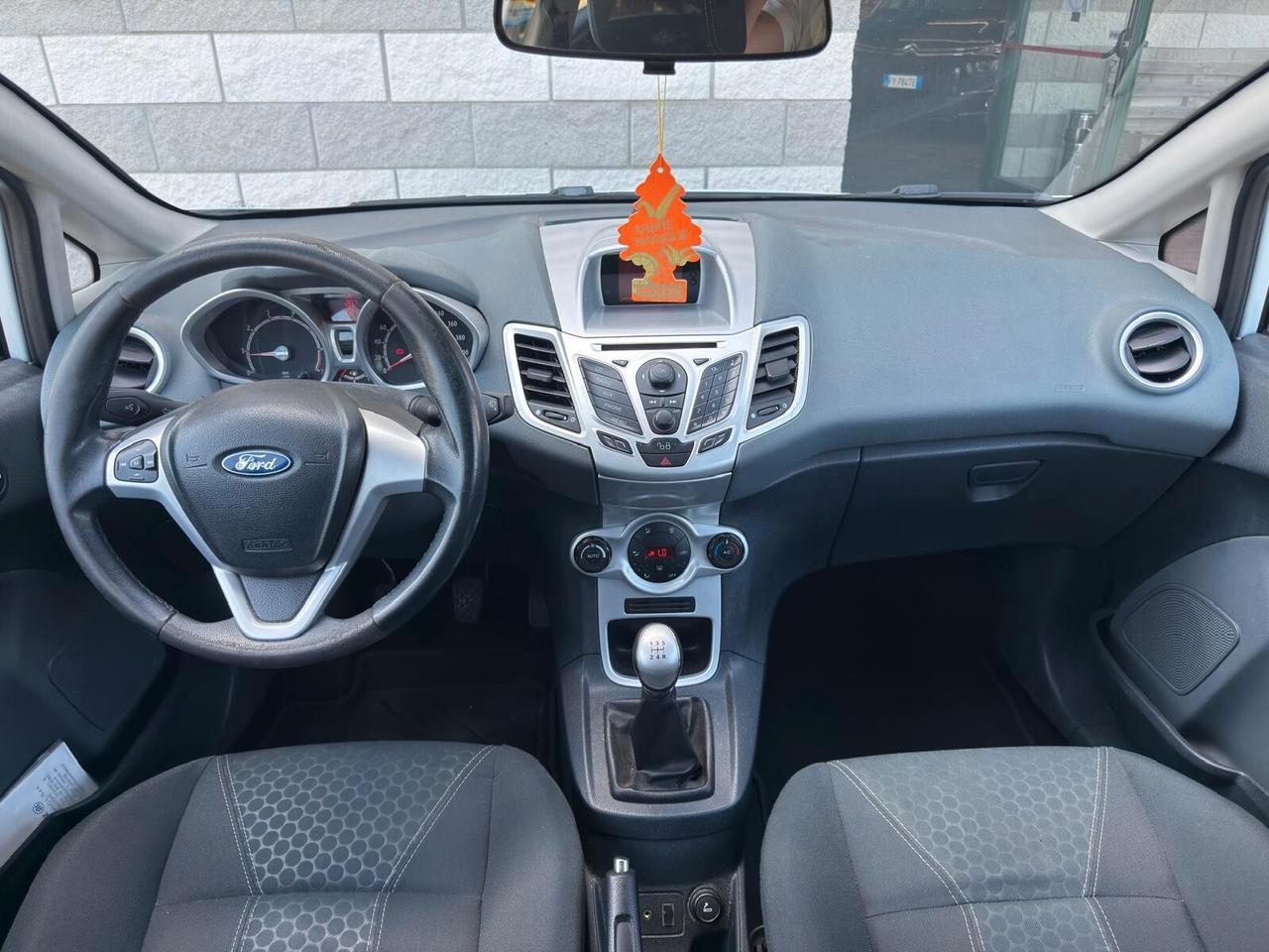 Ford Fiesta 1.2 82CV 3 porte Titanium