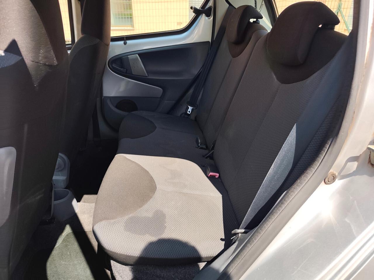Toyota Aygo 1.0 Benz 5 porte automatica